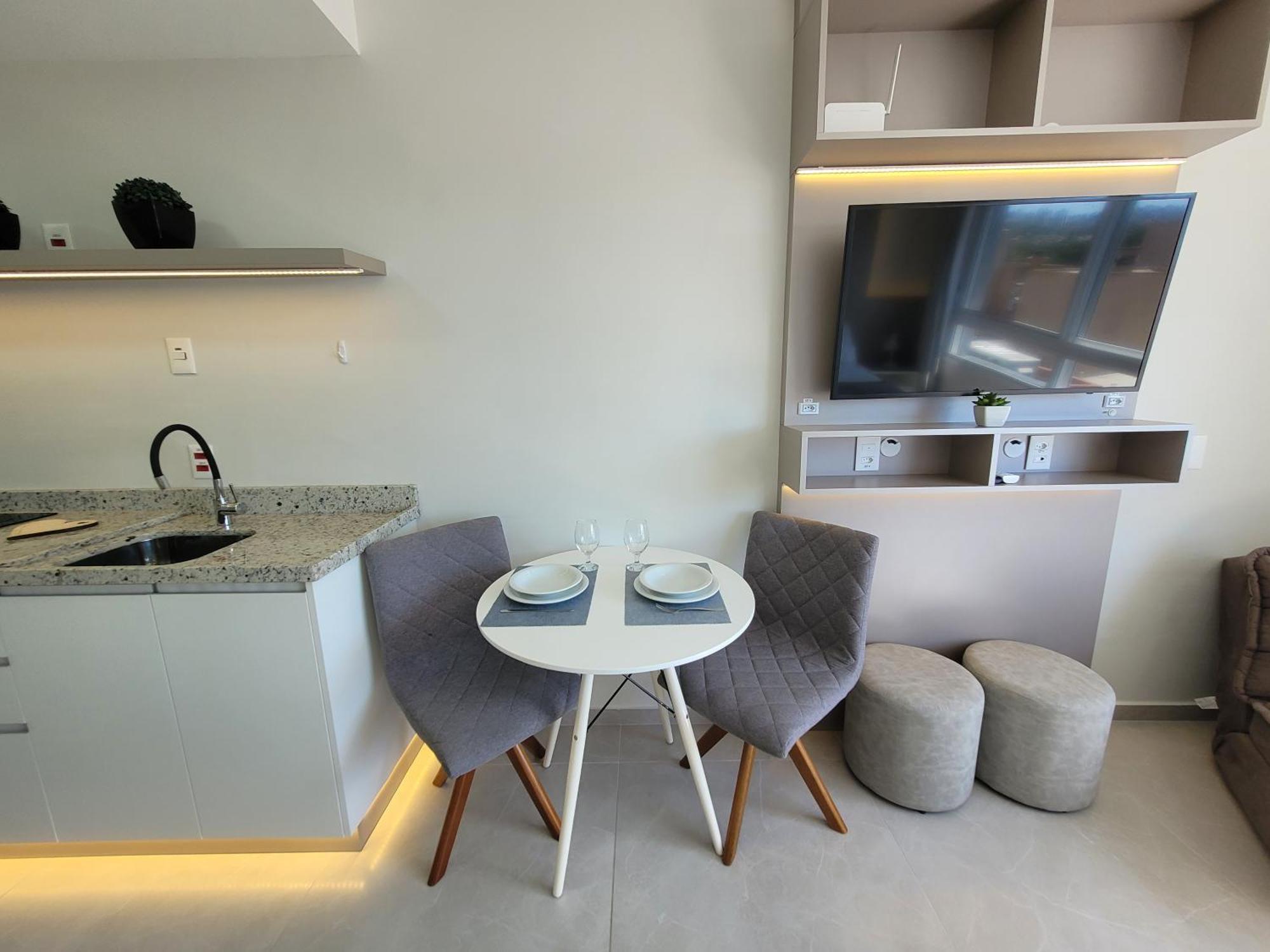 Studio Lux Ao Lado Da Puc Com Netflix Porto Alegre Esterno foto